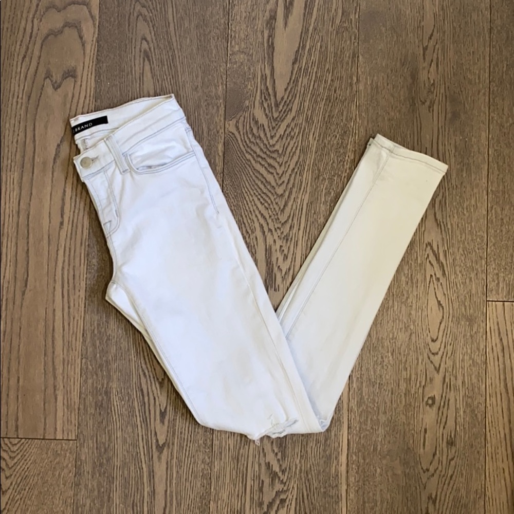 JBRAND | Skinny Distressed Fit